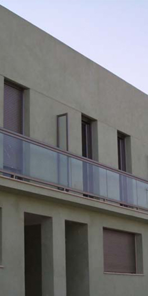 2000 HOUSING